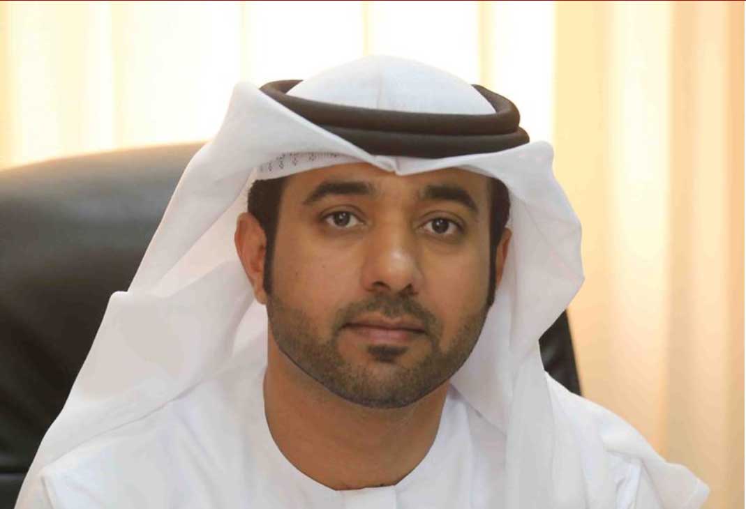 "الهلال الأحمر" توزع 1450 طرداً غذائياً على 1200 أسرة في العين