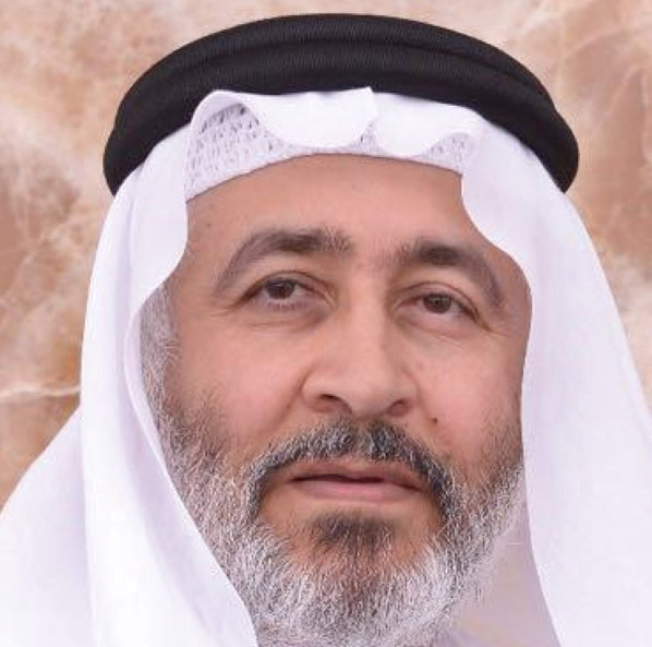 أبيات ذهبية على صخرة تاريخ الوطن