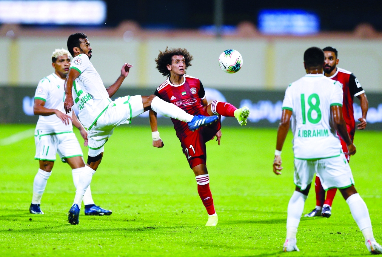 "جانب من إحدى مباريات دوري الخليج العربي | أرشيفية"