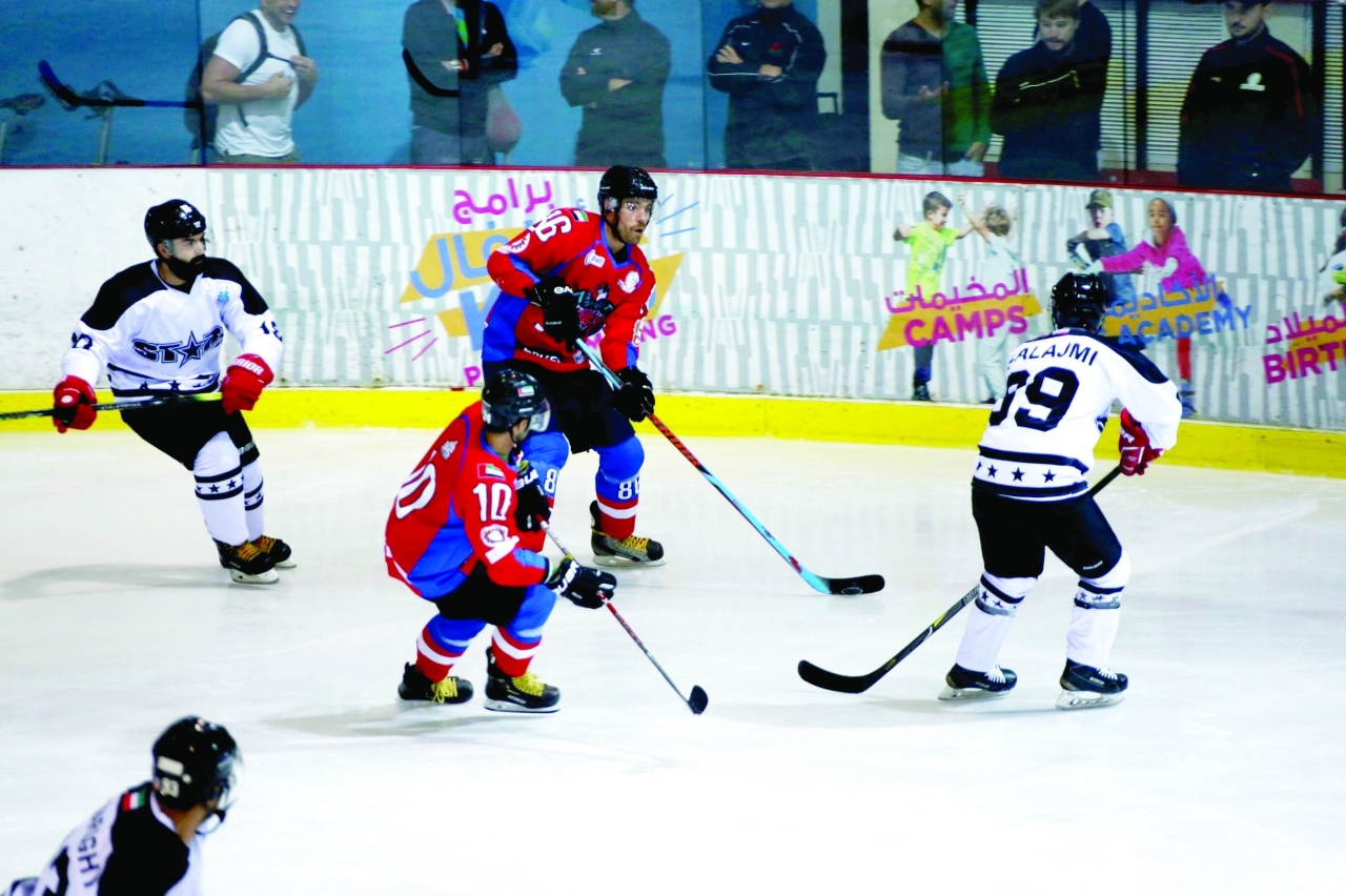 "استكمال الأدوار النهائية للدوري في أغسطس المقبل | البيان"