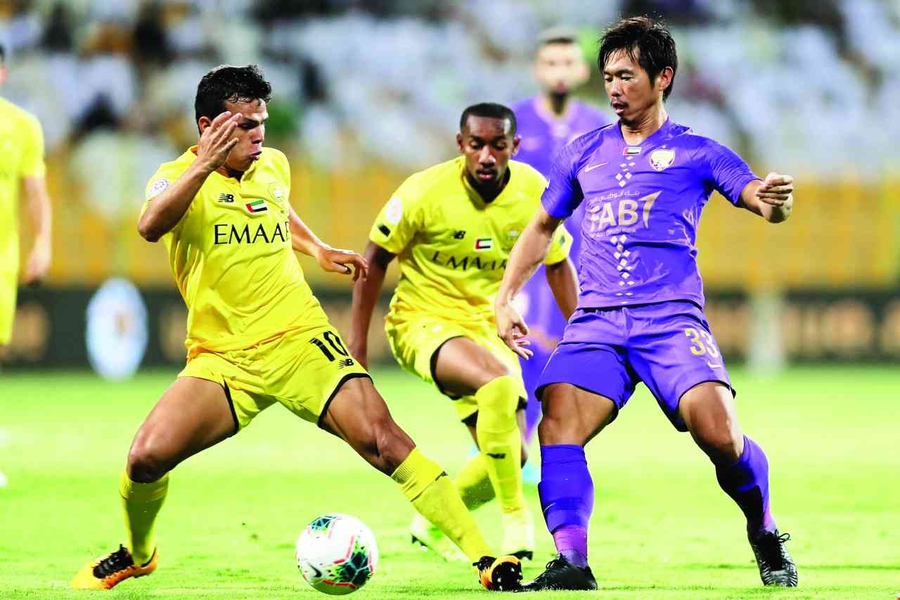 "جانب من إحدى مباريات العين في دوري الخليج العربي | أرشيفية"