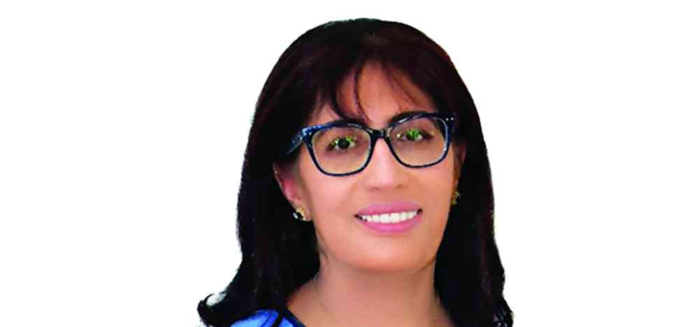 "نعيمة صالح"