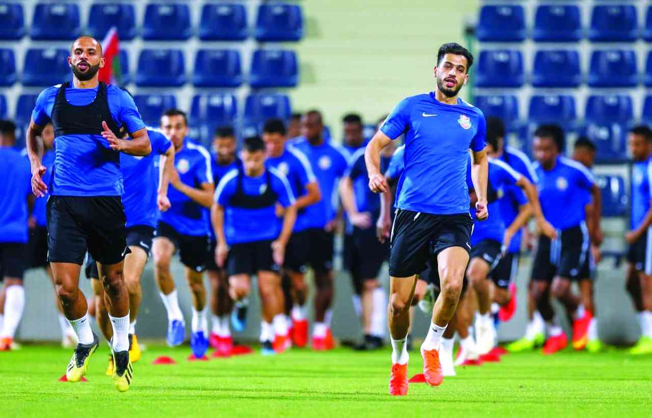 "جانب من تدريب سابق لشباب الأهلي | أرشيفية"