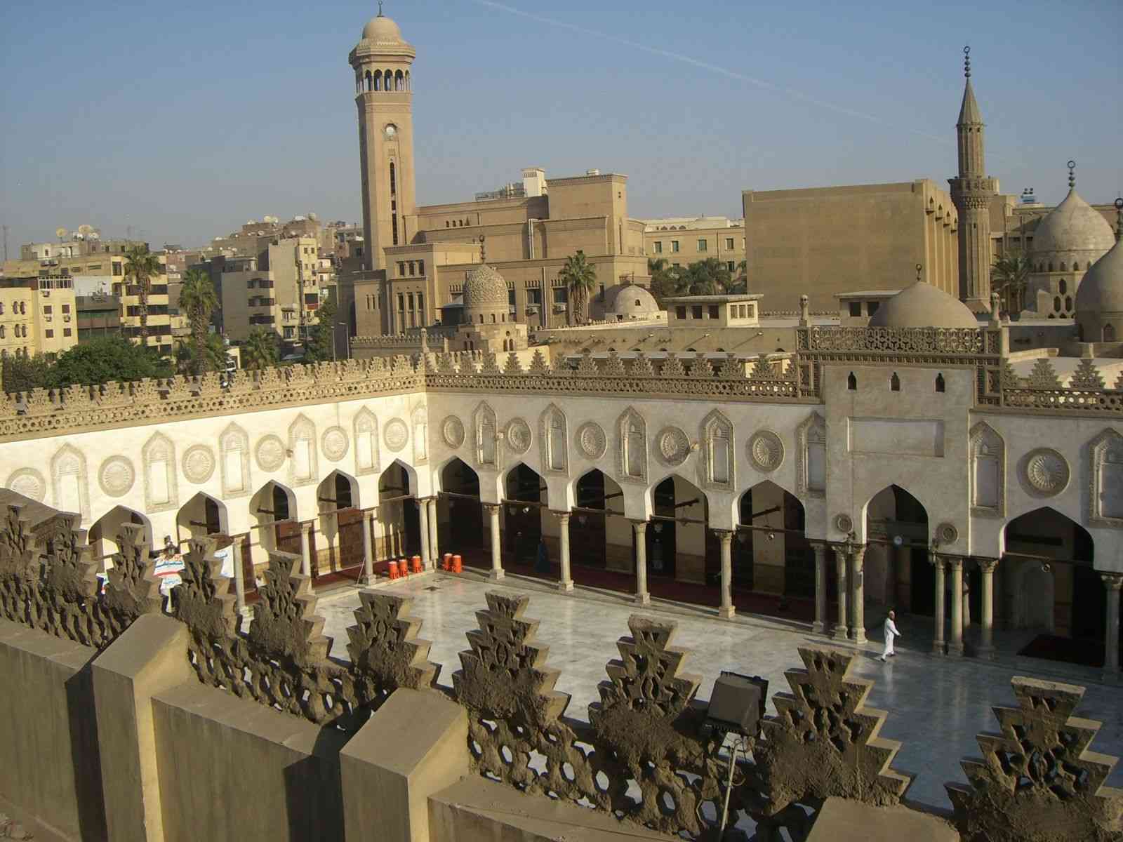 الأزهر يحرم بيع بلازما دم المتعافي من كورونا