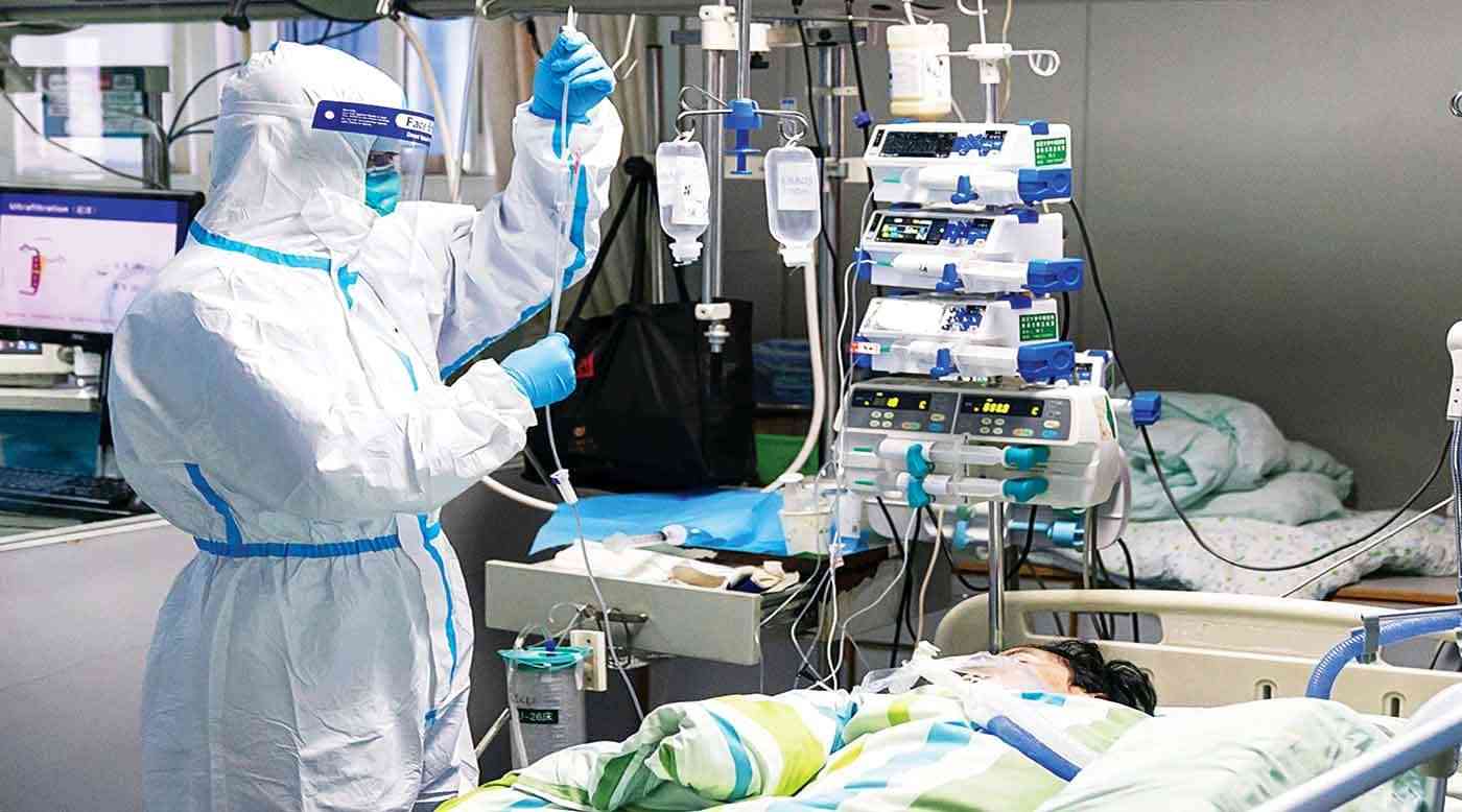 ازدياد إصابات «كوفيد 19» يقسم الأمريكيين