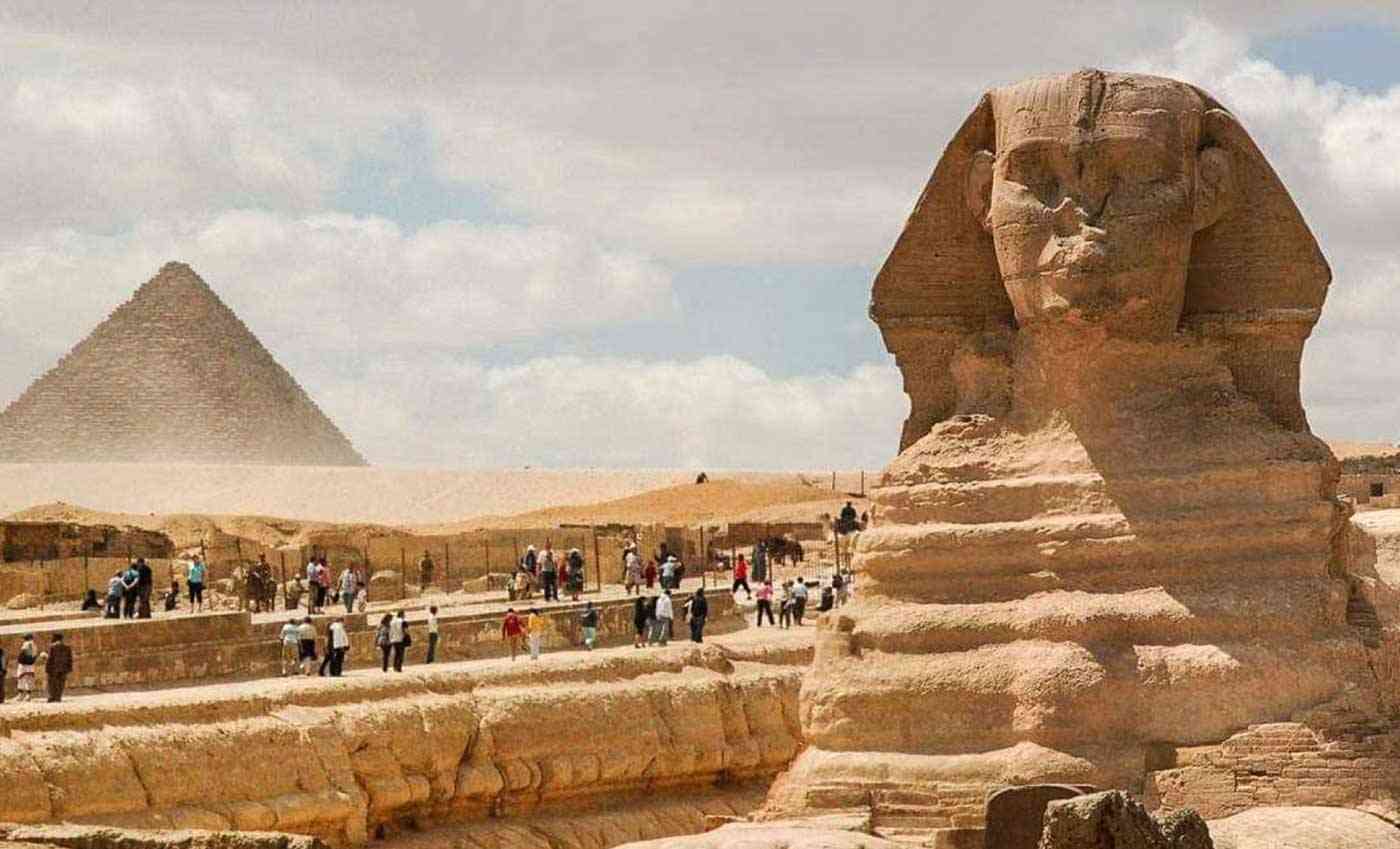 تعرف على "خاتم السفر الآمن" الذي نالته مصر ويخولها إعادة استقبال السياح