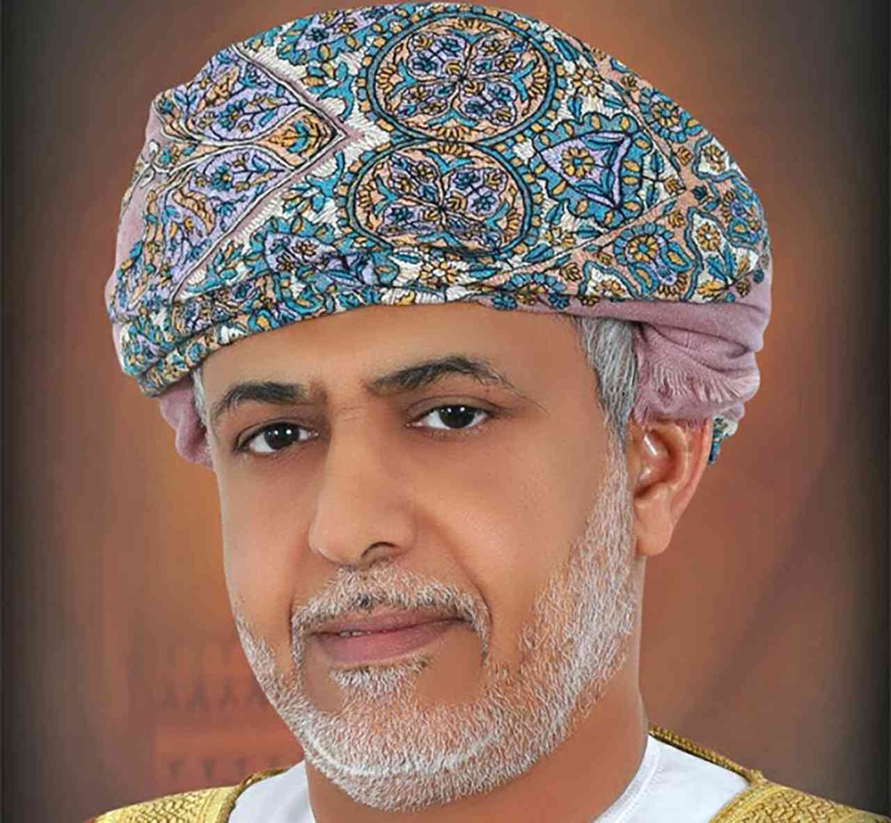 "خليفة العبري"