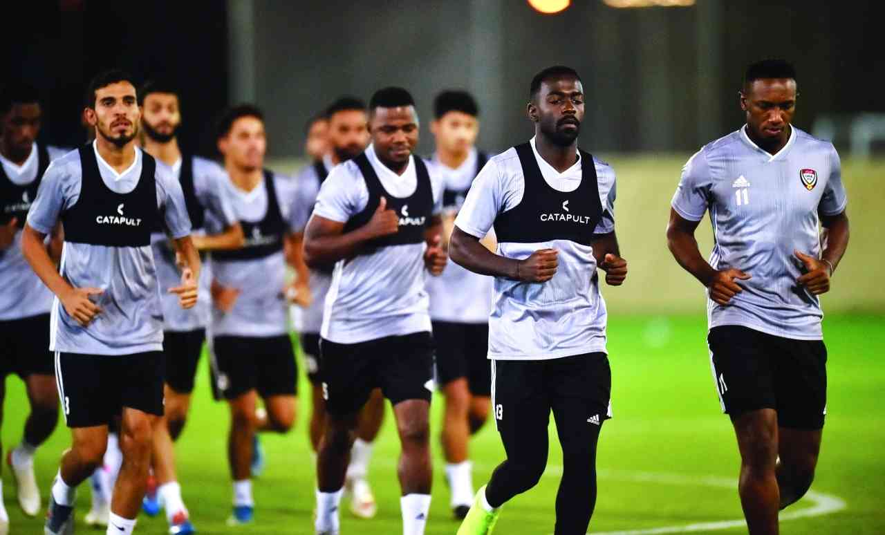 "لاعبو «الأبيض» في انتظار المدرب الجديد | أرشيفية"