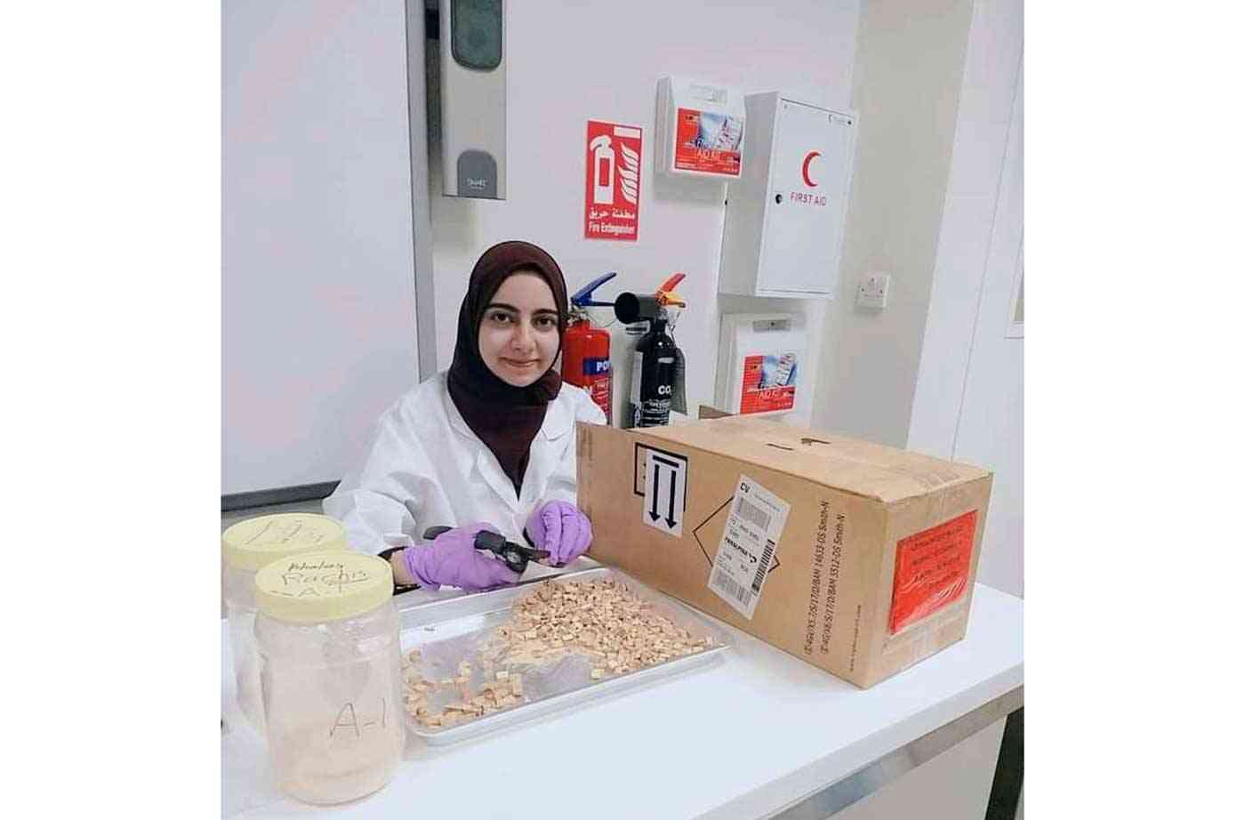 طالبة من جامعة الإمارات تفوز في مسابقة دولية بفكرة مبتكرة