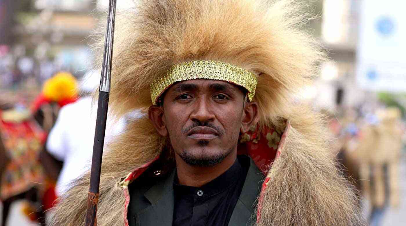 من هو المغني هاكالو هونديسا الذي زلزل مقتله إثيوبيا؟