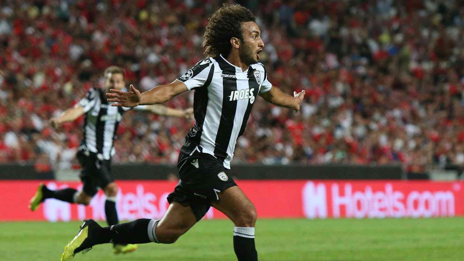عمرو وردة يجدد عقده مع باوك اليوناني