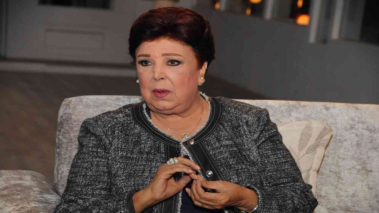 وفاة الفنانة رجاء الجداوي بعد 43 يومًا فى العزل الصحي بسبب كورونا
