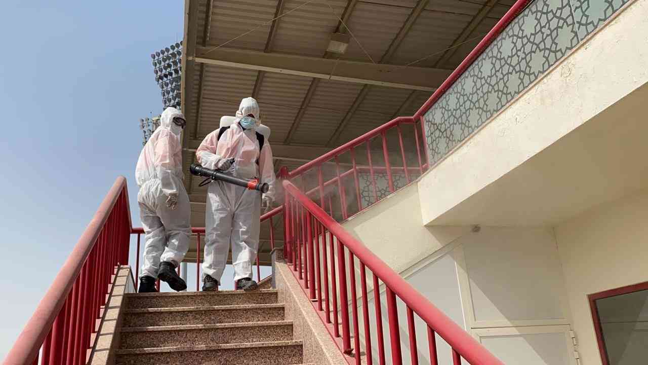 الحمرية يُدشن الفُحوص الطبية ويستعير البلوشي من كلباء