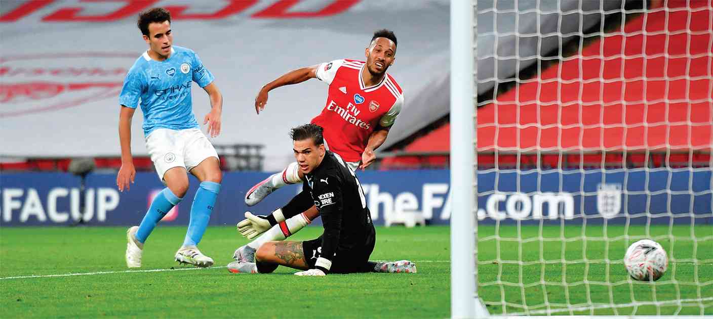 "أوباميانغ قاد أرسنال إلى نهائي كأس إنجلترا | أف ب"