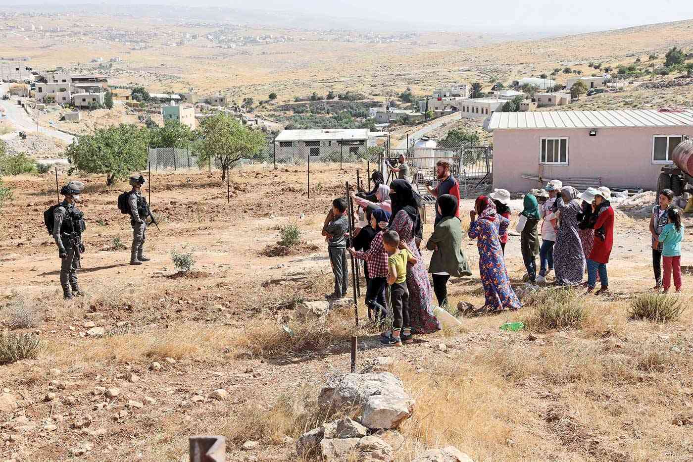 أشتية: عدم تراجع إسرائيل عن مخططات الضم تهديد لقضيتنا الفلسطينية