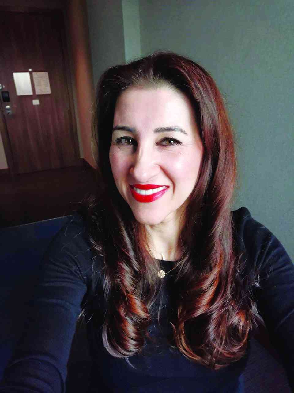 "هنادا تامير"