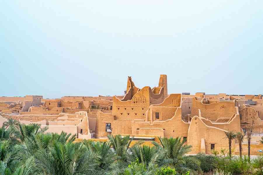 مناطق السعودية تزخر بمقومات طبيعية وتمتاز بإرث حضاري منذ آلاف السنين
