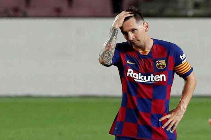 ميسي يبلغ إدارة برشلونة برغبته في الرحيل هذا الصيف
