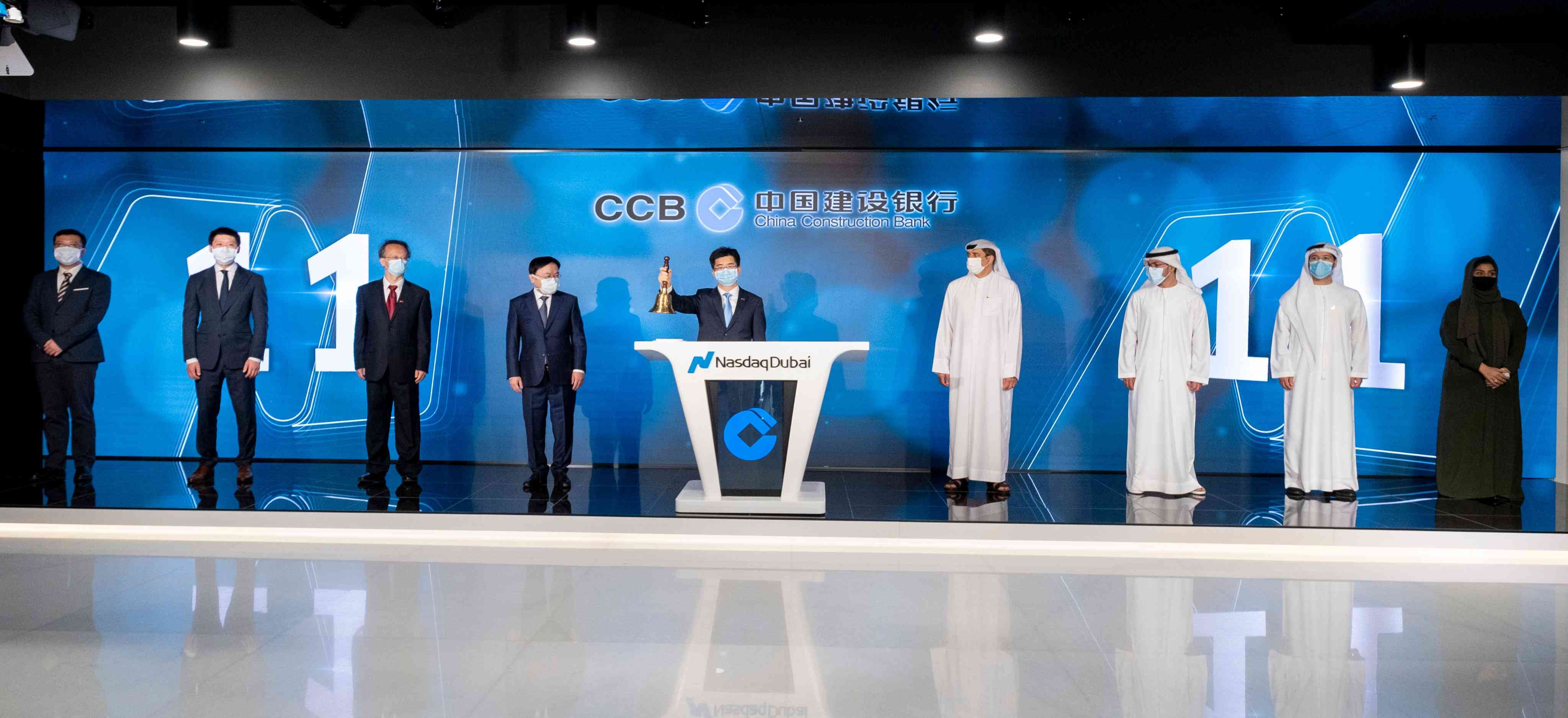 القنصل العام للصين الشعبية يقرع جرس افتتاح سوق ناسداك دبي