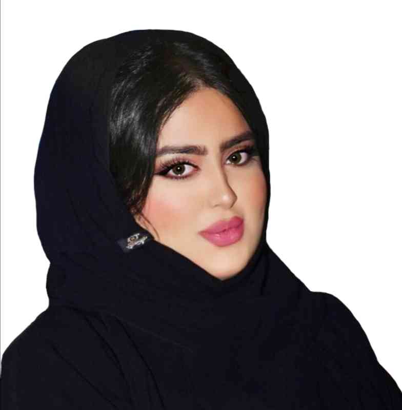 "نورة المنصوري"