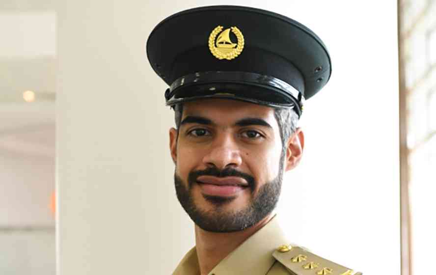 "راشد المنصوري"