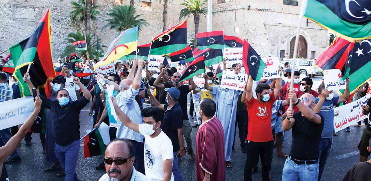 جمعة إسقاط «الوفاق»