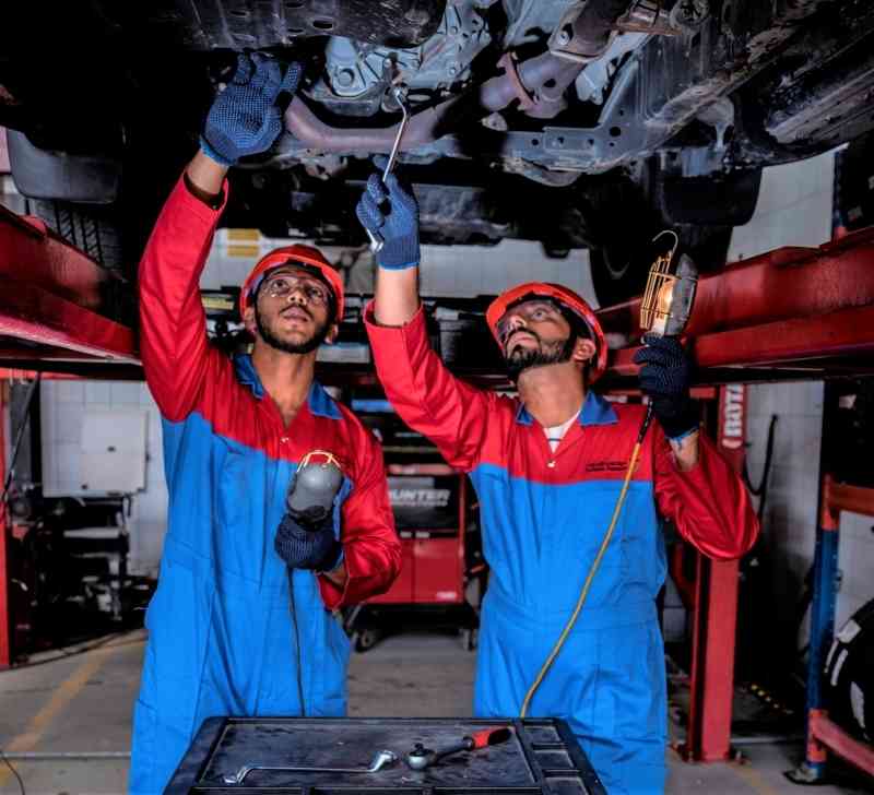 «مواصلات الإمارات»: 5000 مركبة تستفيد من خدمات الصيانة برأس الخيمة
