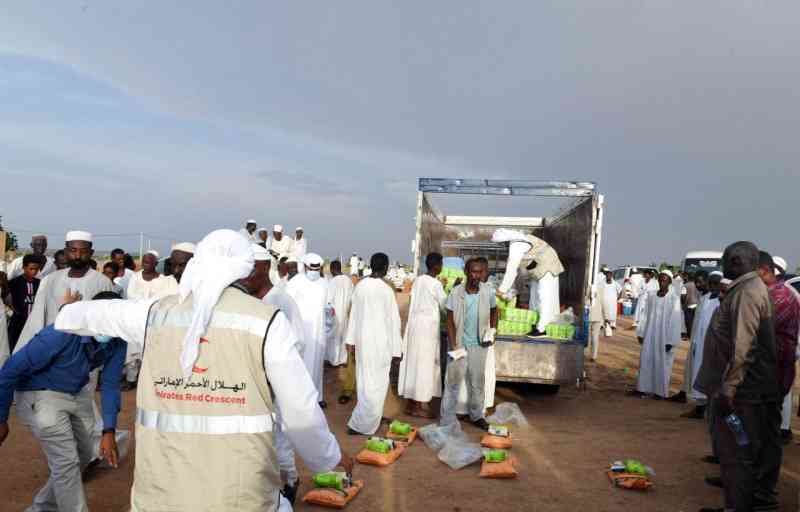 الإمارات تكثّف مساعداتها الإنسانية للسودان