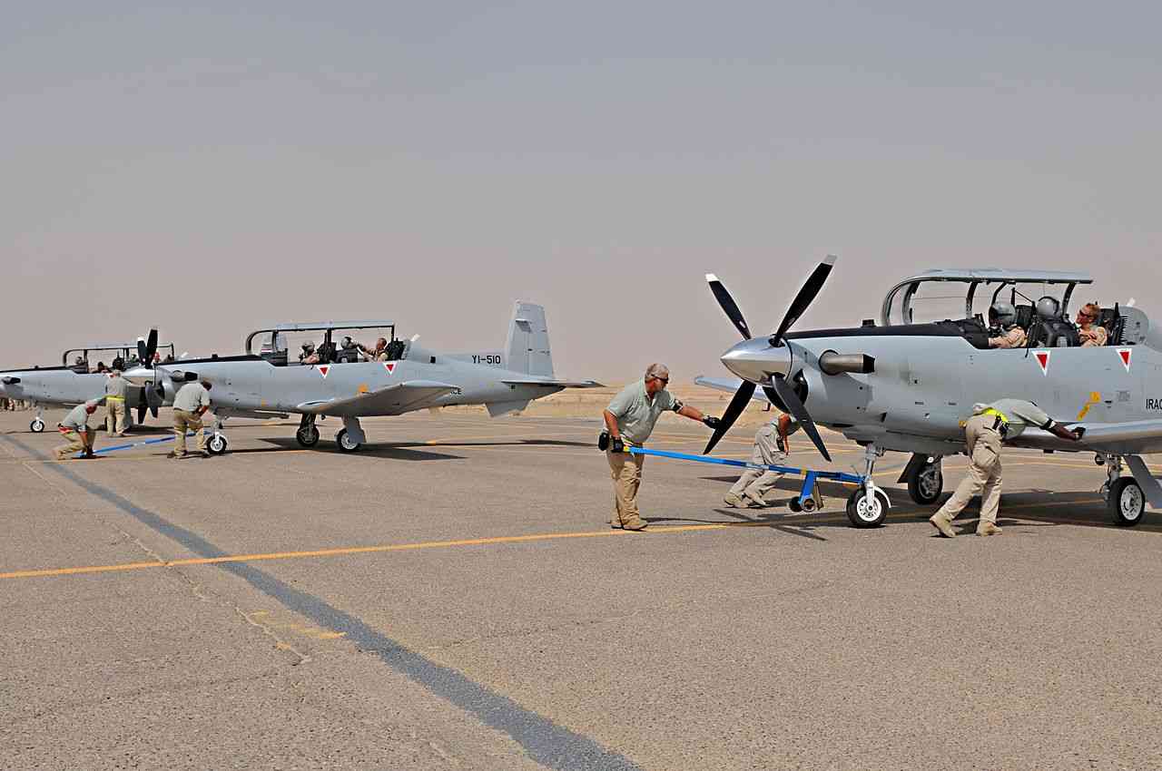 انفجار في قاعدة جوية وسط العراق