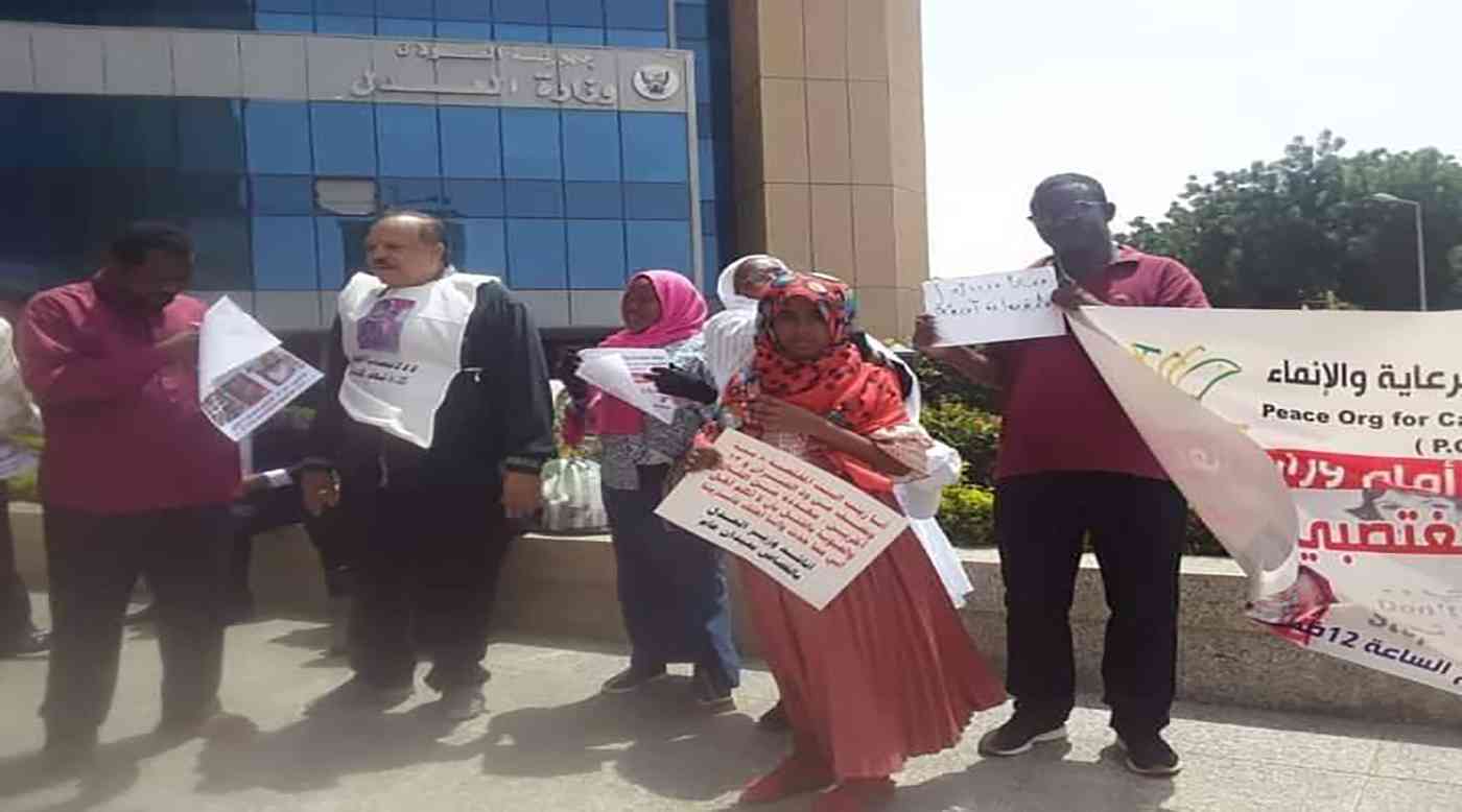 بالفيديو.. جريمة اغتصاب مقززة تهزّ السودان