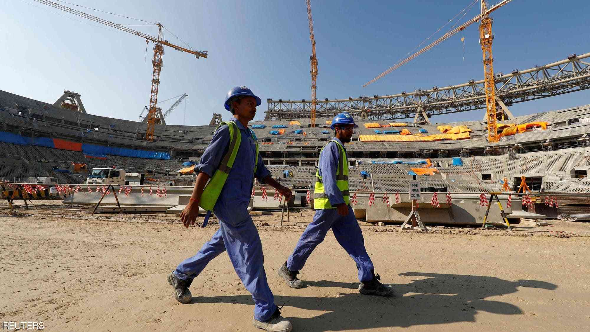 تفشي كورونا يهدد بنقل مونديال 2022