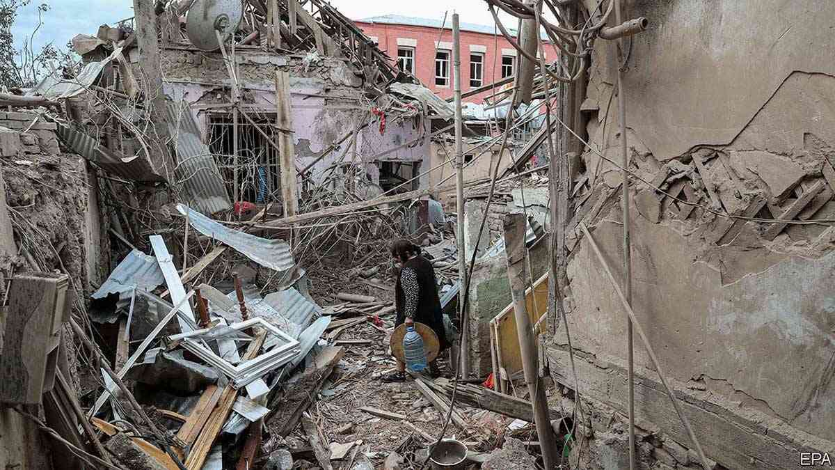 كان نائماً.. وفاة عجوز تونسي داخل كشك بعد أن هدمته السلطات فوق رأسه