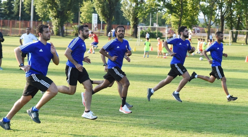 "من تدريبات «قضاة الملاعب» استعداداً لانطلاقة الدوري | أرشيفية"