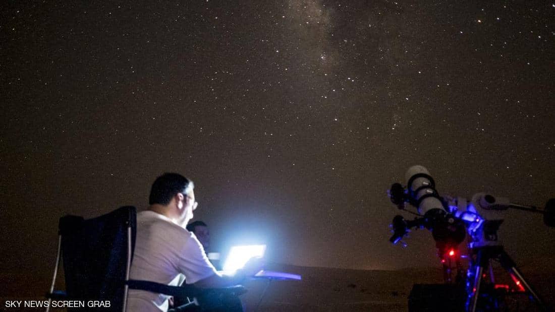 "خلال عملية التصوير الفضائي"
