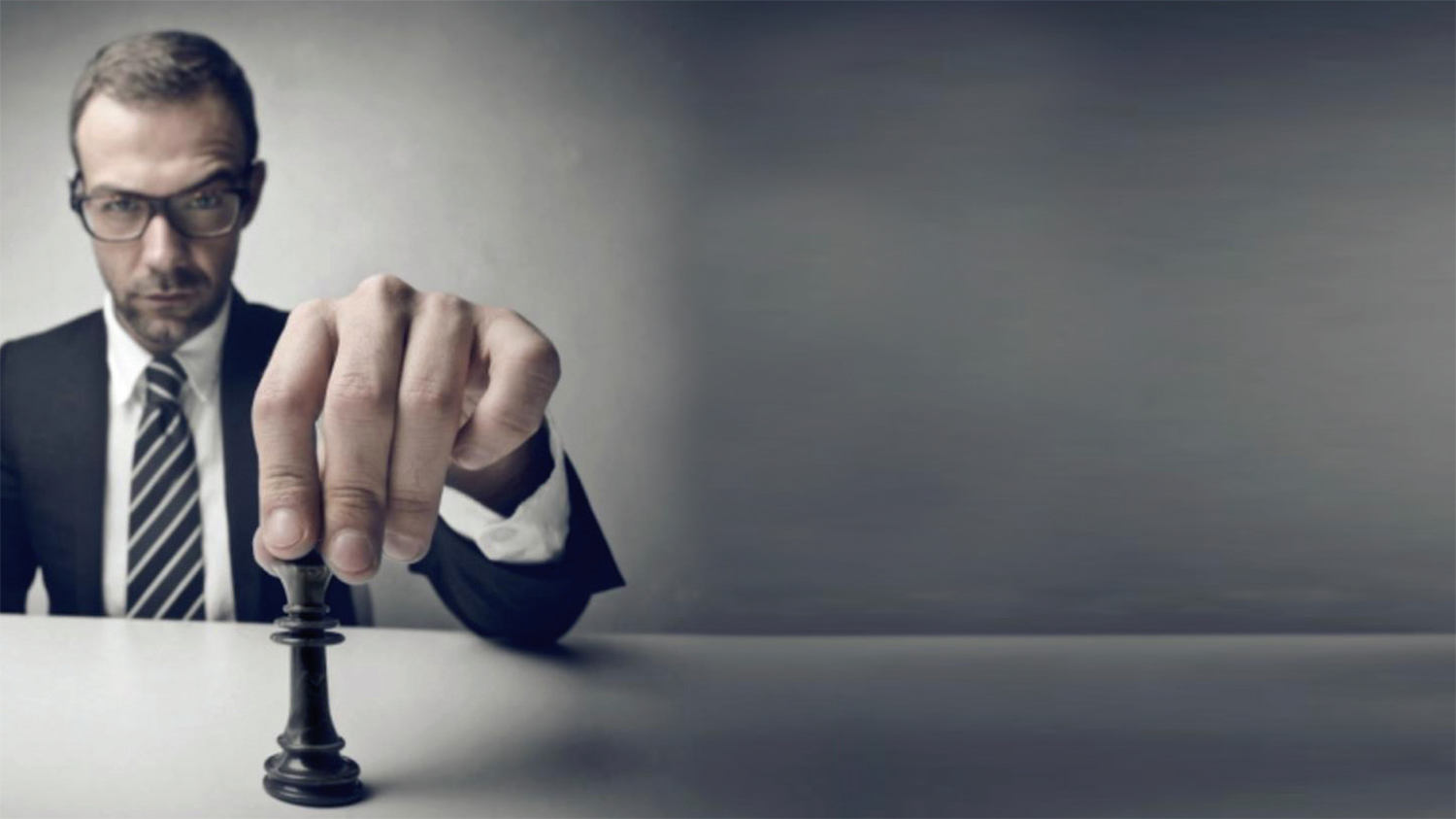 الأذكياء  أكثر عرضة للأمراض العقلية والجسدية