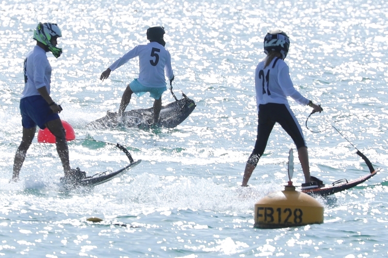 "ألواح «موتو سيرف » تجتذب الشباب | البيان"