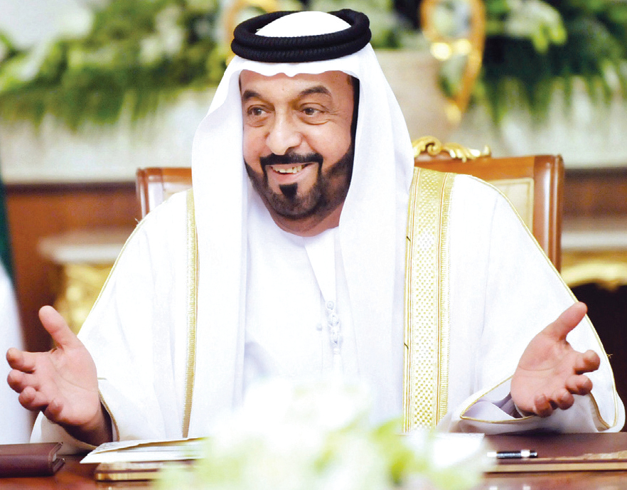 خليفة ومحمد بن راشد ومحمد بن زايد يهنئون رئيس النمسا باليوم الوطني