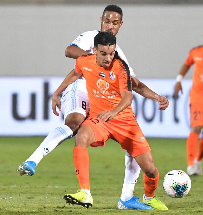 "خلال مواجهة سابقة بين عجمان وحتا | أرشيفية"