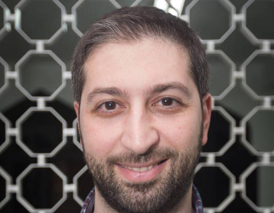 "كرم حور"