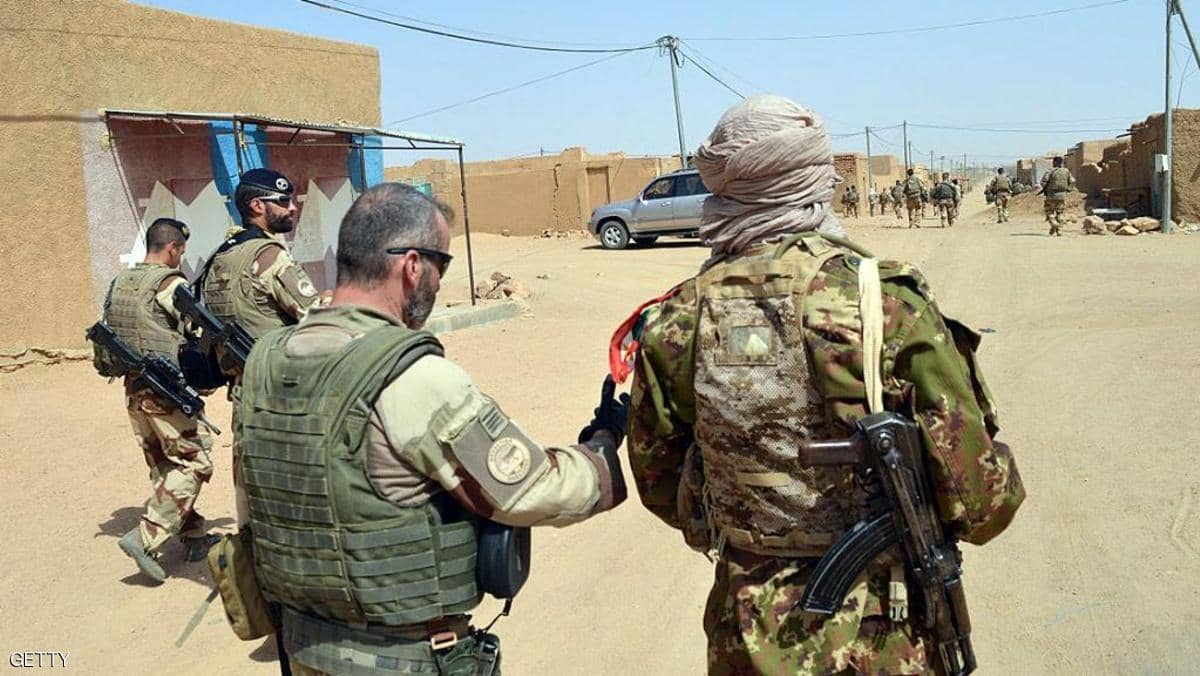 الجيش الفرنسي يعلن مقتل نحو 30 إرهابيا في مالي