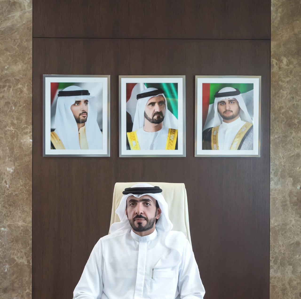 "أحمد بن مسحار"