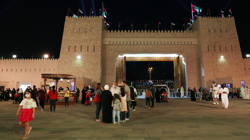 "إقبال لافت على المهرجان من كل فئات المجتمع | وام"