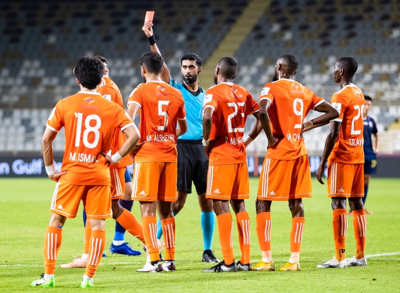 "قرارات متميزة لقضاة الملاعب في الجولة السادسة | تصوير: أحمد بدوان"