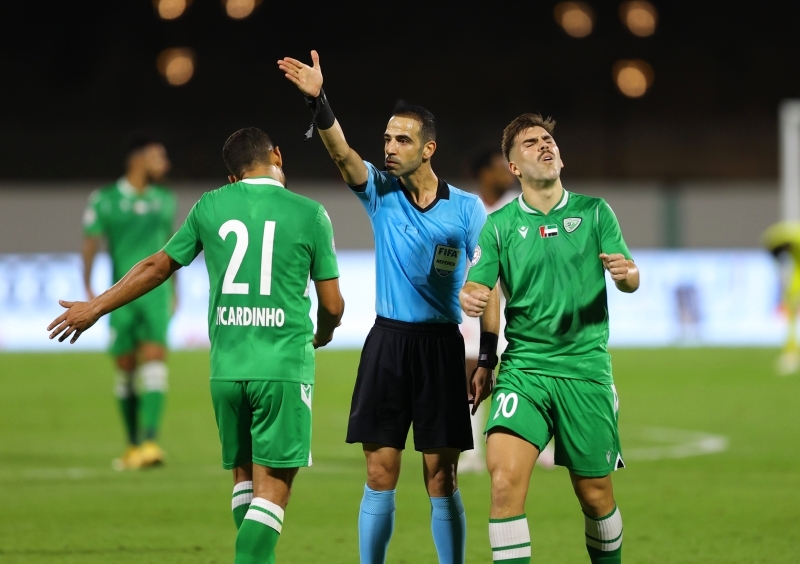 "قضاة الملاعب قدموا أداءً متميزاً | البيان"