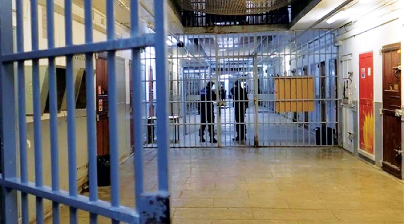 شهادة سجين تفضح انتهاكات قطر في معتقلاتها