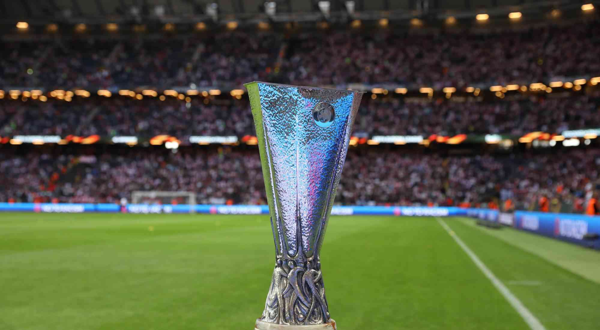 نتائج قرعة‭ ‬دور الـ 32 في الدوري الأوروبي لكرة القدم