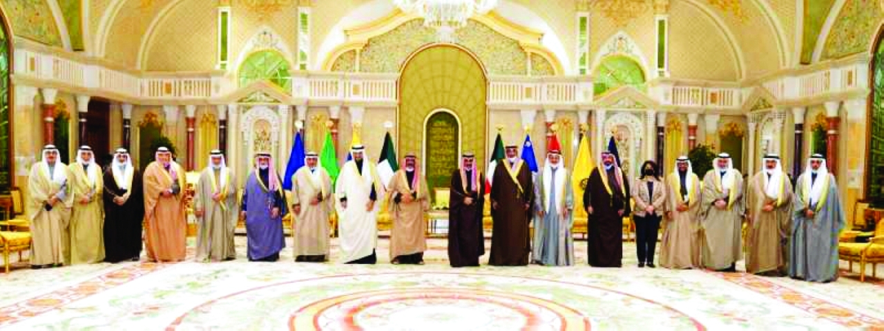 أول حكومة كويتية في العهد الجديد