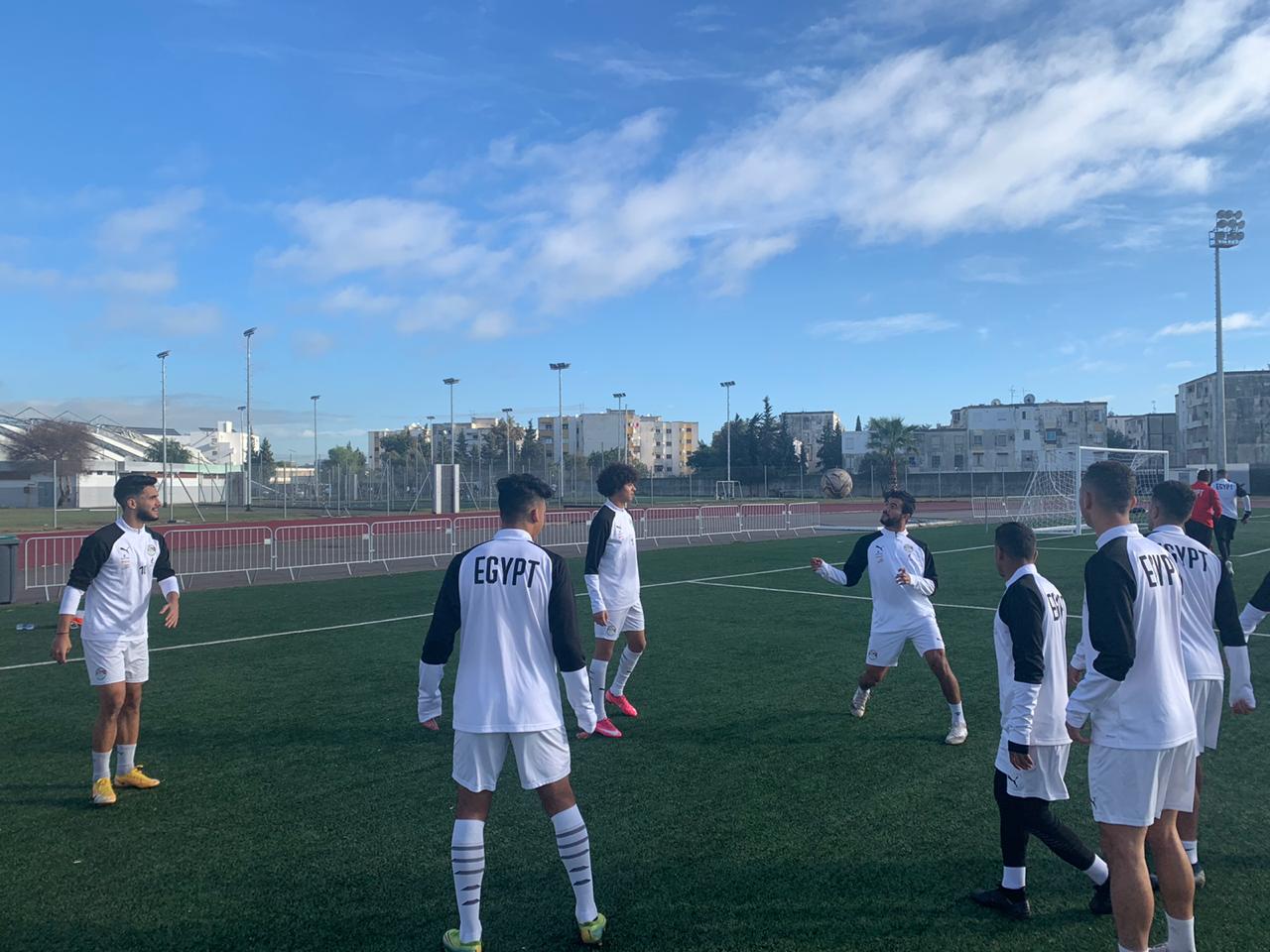 بسبب كورونا.."الكاف" يعتبر منتخب الشباب المصري منسحبا أمام ليبيا