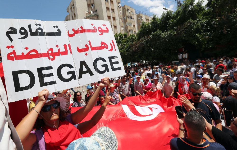 تونس.. تواطؤ الغنوشي يلغي جلسة برلمانية لإدانة الإرهاب