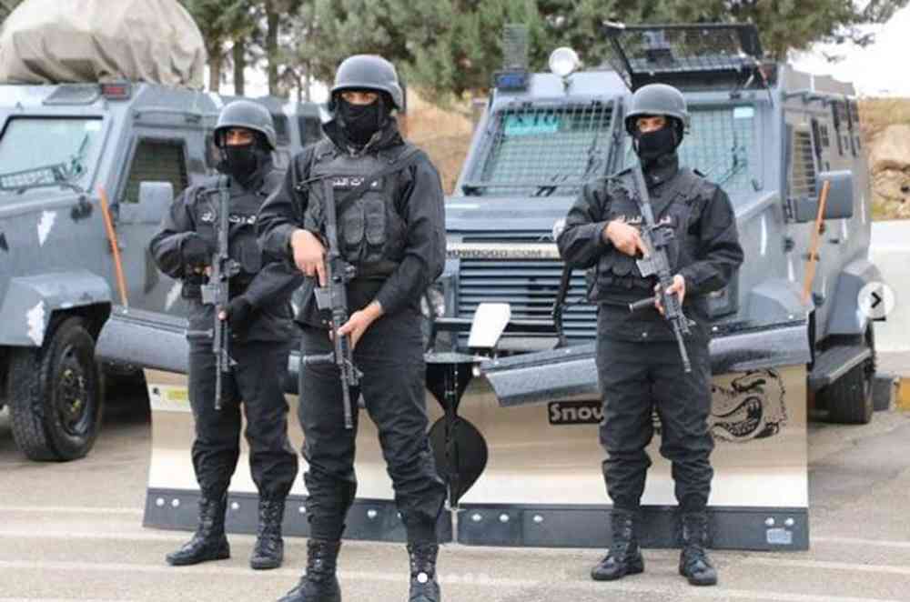 الأردن.. أعمال شغب إثر وفاة شخص ألقت الشرطة القبض عليه
